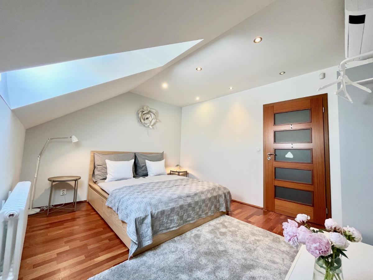 Luxury Penthouse Apartment Prague Extérieur photo